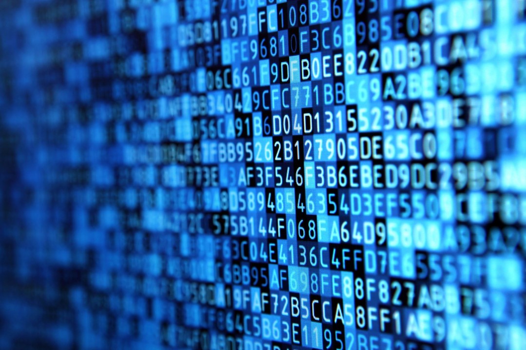 𝐀𝐄𝐂𝐎𝐌 𝐬𝐰𝐢𝐭𝐜𝐡 𝐭𝐨 𝐂𝐥𝐨𝐮𝐝𝐅𝐢𝐥𝐞𝐫 - 𝐰𝐡𝐲?